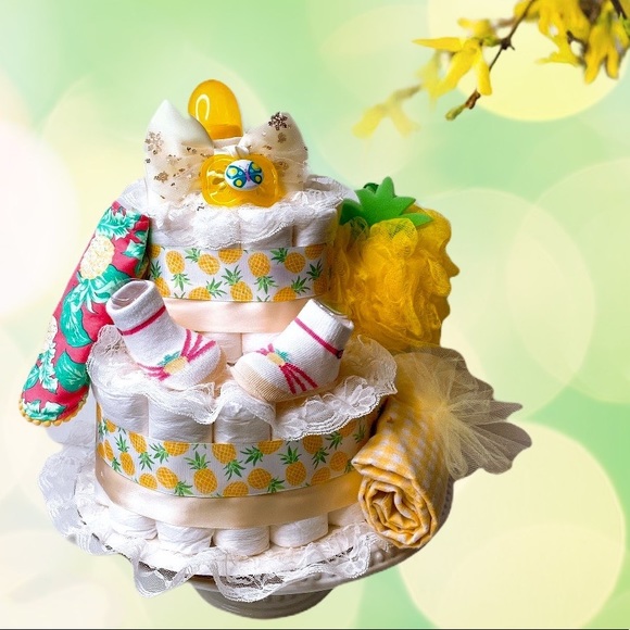 pineapple diaper cake
